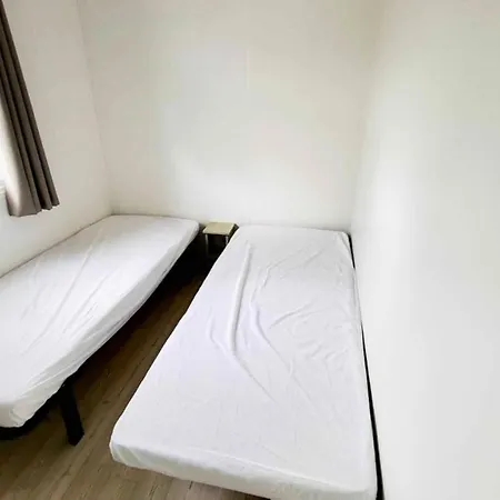 Bungalow De 3 Chambres Avec Piscine Partagee Terrasse Et Wifi A Jean De Monts A 3 Km De La Saint-Jean-de-Monts