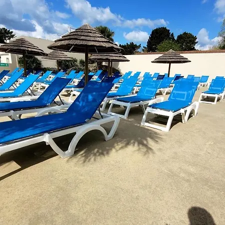 Nyaraló Bungalow De 3 Chambres Avec Piscine Partagee Terrasse Et Wifi A Jean De Monts A 3 Km De La Saint-Jean-de-Monts
